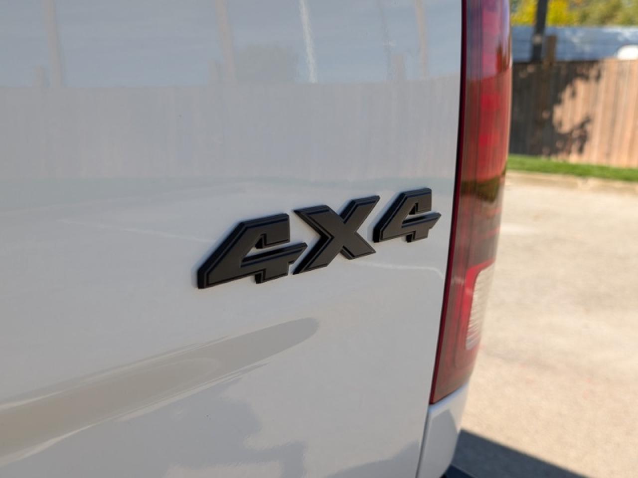 2017 RAM 2500 Laramie  **6.7L CUMMINS I6 TURBO DIESEL** Photo