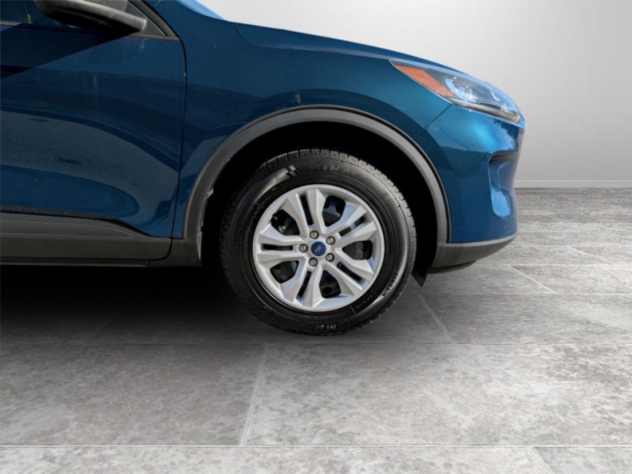 2020 Ford Escape S  **LOW KMS - 1 OWNER** Photo