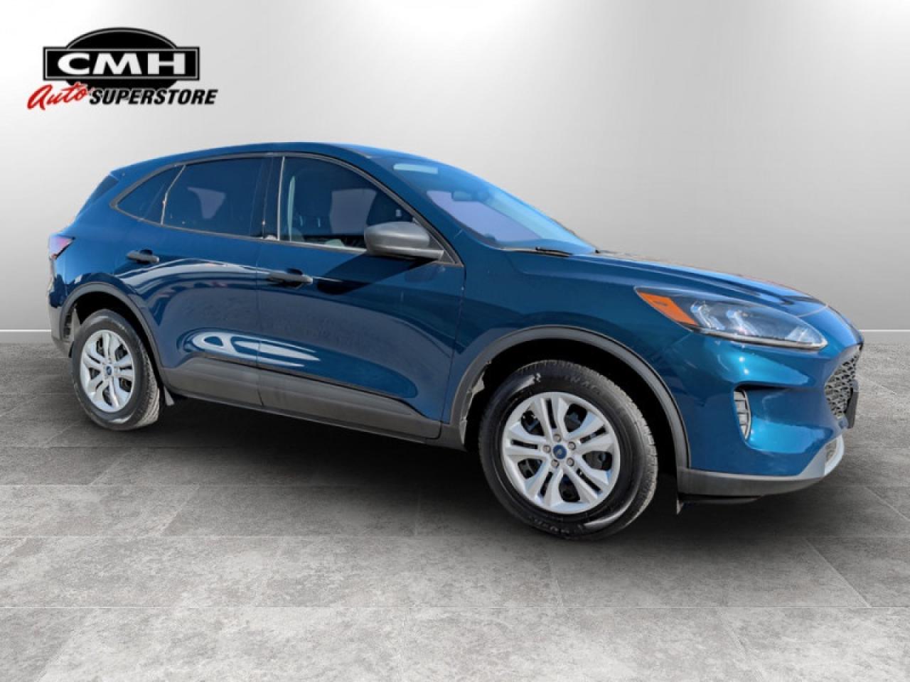 2020 Ford Escape S  **LOW KMS - 1 OWNER** Photo