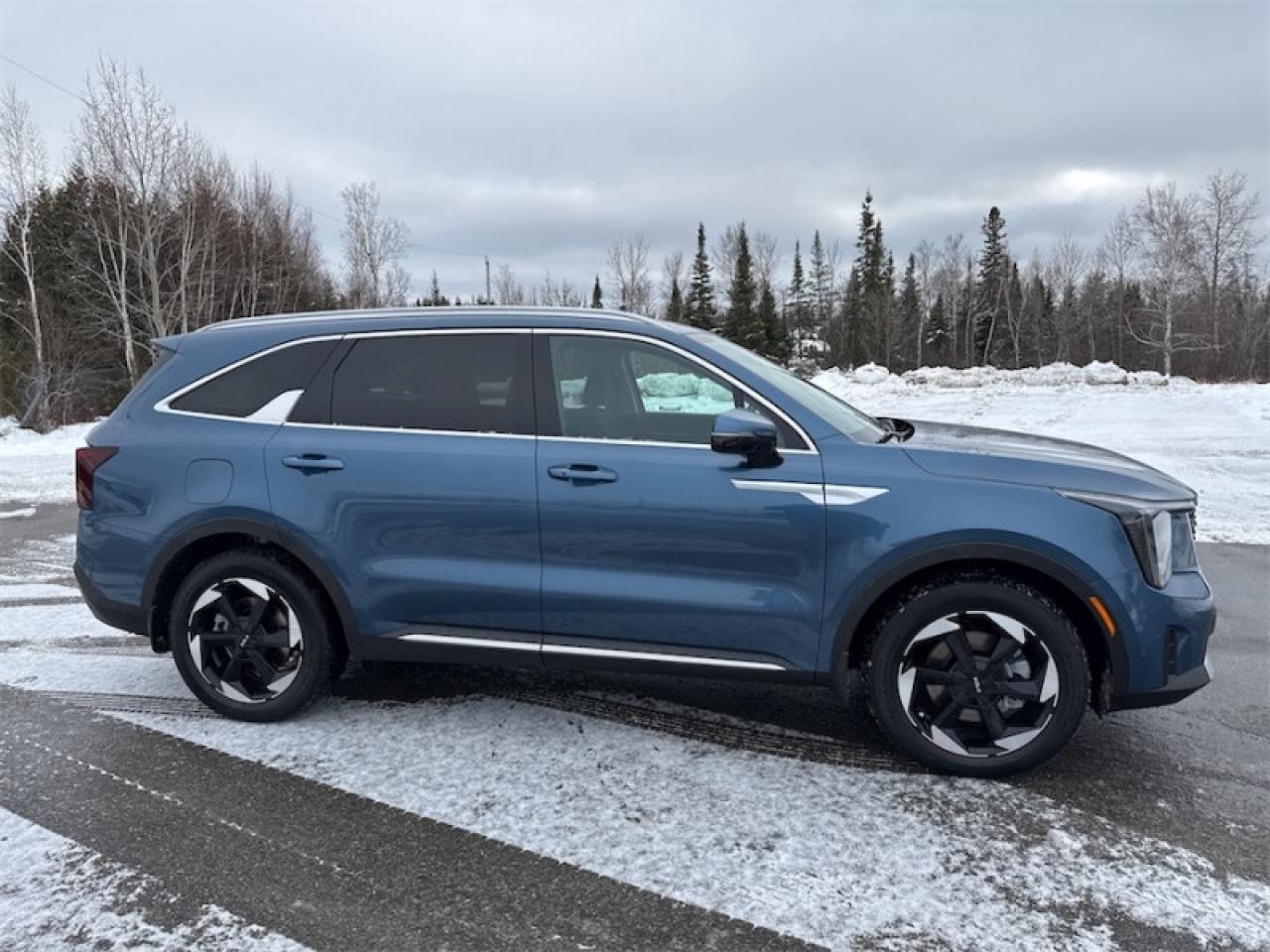 2026 Kia Sorento Plug-In Hybrid LX  Heated Seats Photo