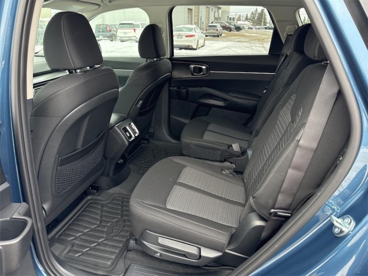 2026 Kia Sorento Plug-In Hybrid LX  Heated Seats Photo
