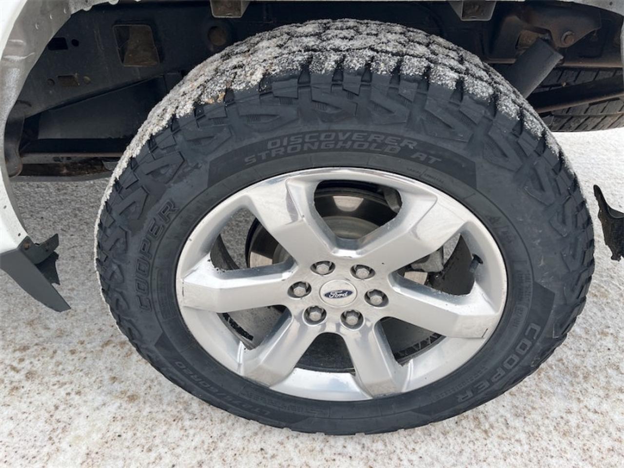 2022 Ford F-150 Lariat  - Leather Seats -  Cooled Seats Photo5