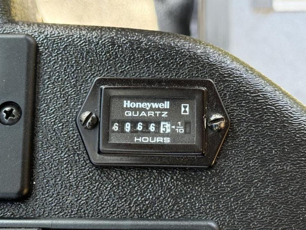 13005400