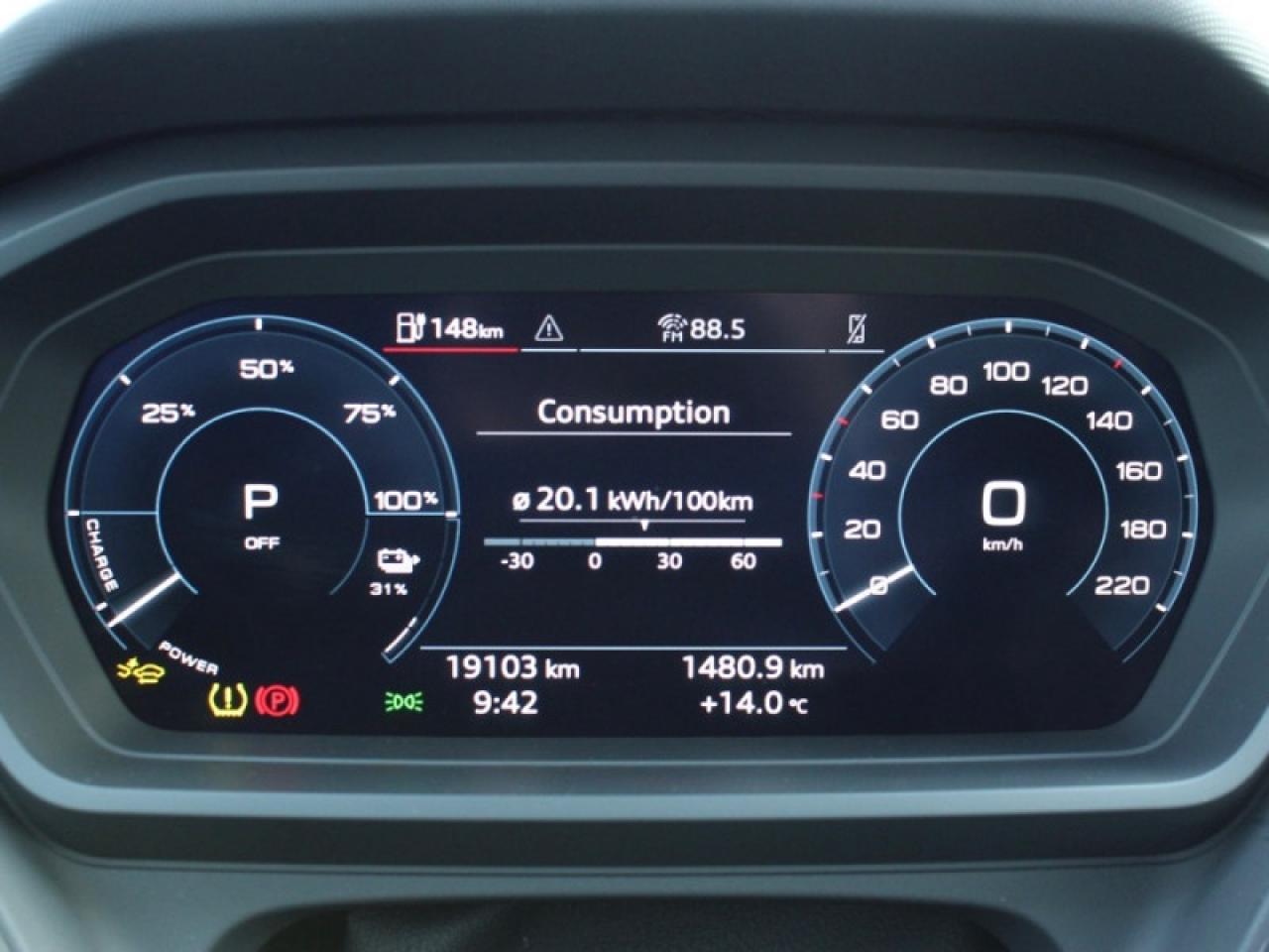 2025 Audi Q4 e-tron 55 quattro  - Fast Charging Photo