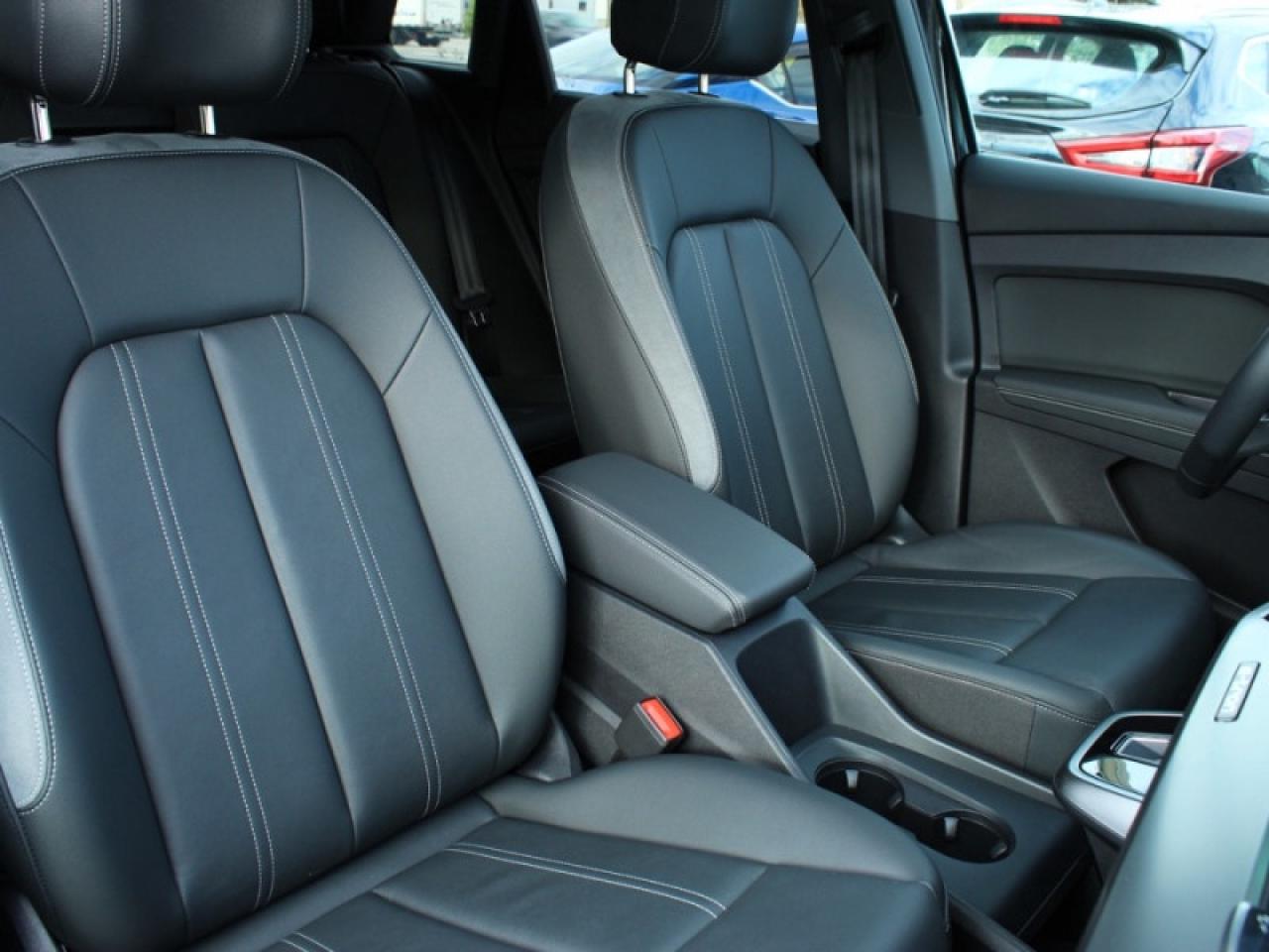 2025 Audi Q4 e-tron 55 quattro  - Fast Charging Photo