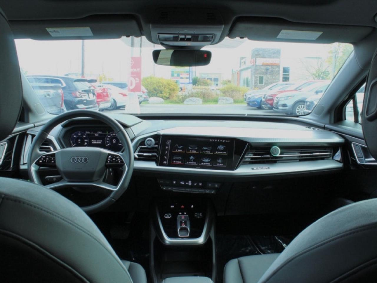 2025 Audi Q4 e-tron 55 quattro  - Fast Charging Photo