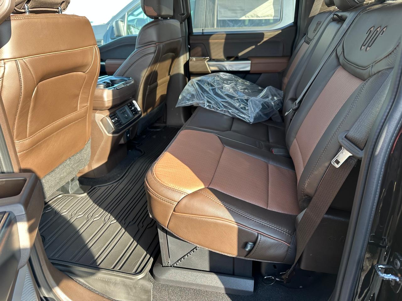 2025 Ford F-150 KING RANCH 4WD SuperCrew 5.5' Box 601A Photo5