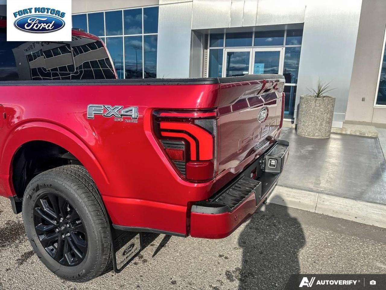 2025 Ford F-150 LARIAT® Photo5