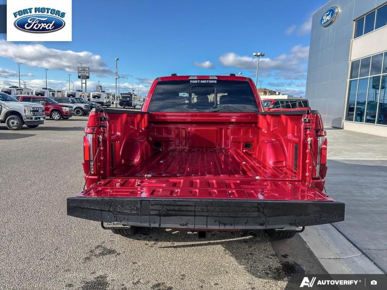 2025 Ford F-150 LARIAT® Photo5