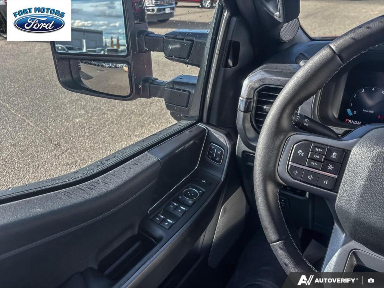 2025 Ford F-150 LARIAT® Photo5