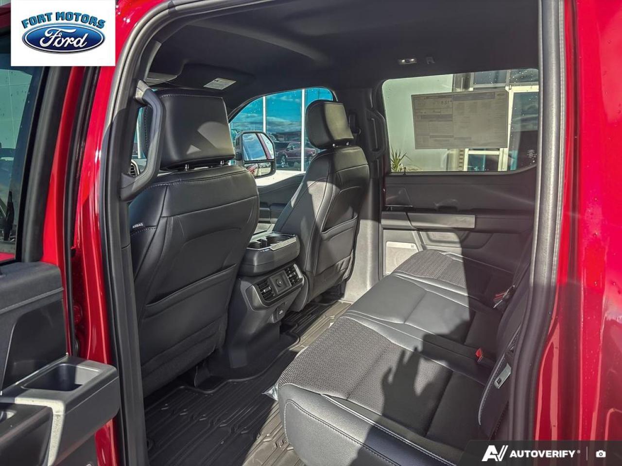 2025 Ford F-150 LARIAT® Photo5