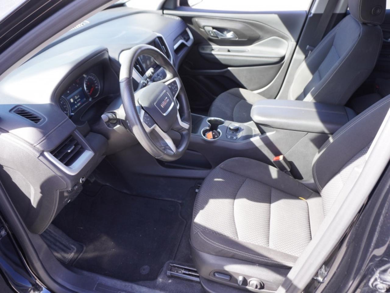 2024 GMC Terrain SLE  - Heated Seats -  Apple CarPlay Photo