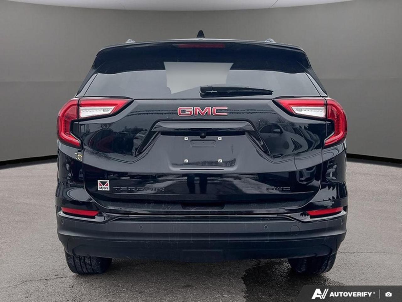 2024 GMC Terrain SLE  - Heated Seats -  Apple CarPlay Photo