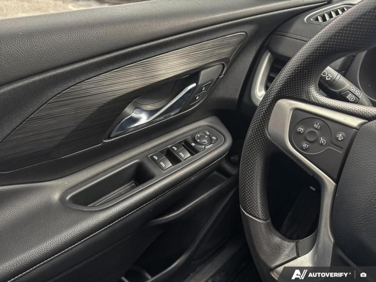 2024 GMC Terrain SLE  - Heated Seats -  Apple CarPlay Photo