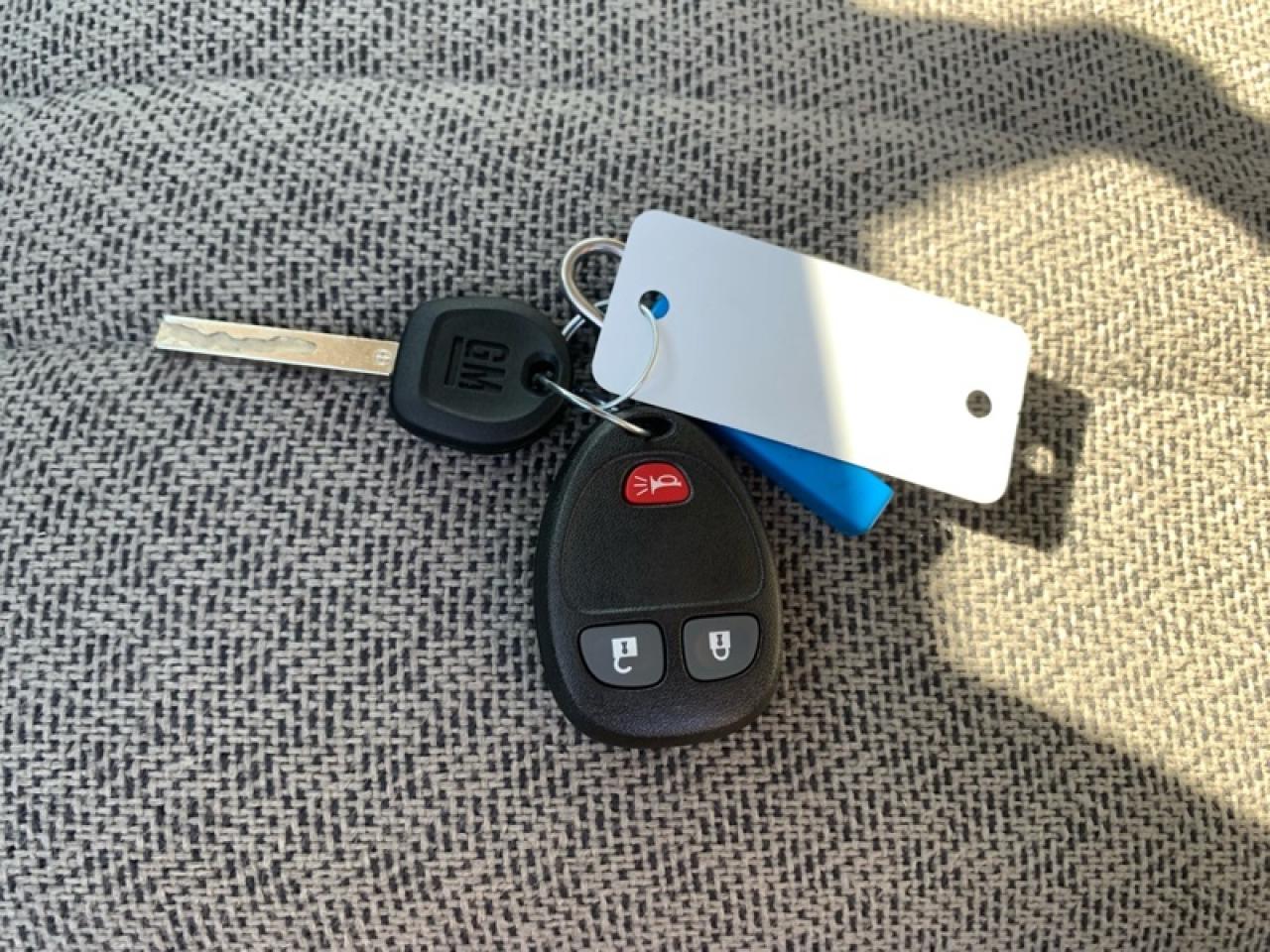 2025 GMC Savana Commercial Cutaway 139 Photo