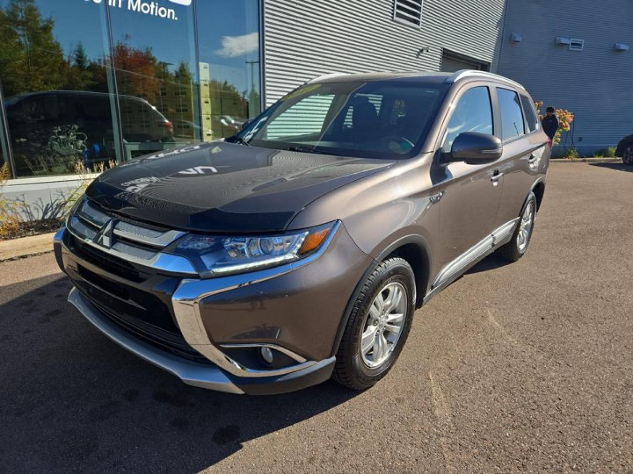 Used 2017 Mitsubishi Outlander SE for sale in Dieppe, NB