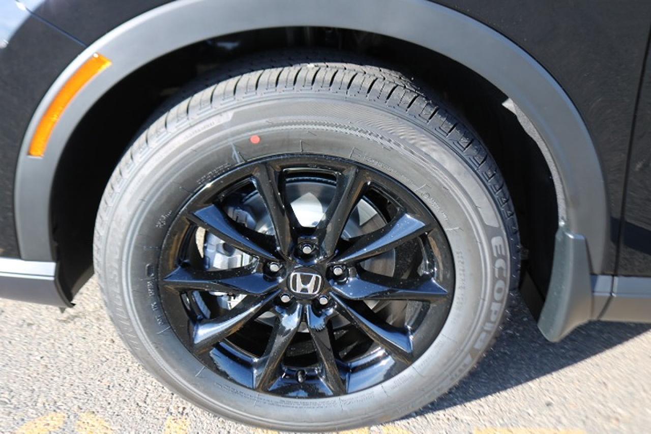 2026 Honda CR-V  Photo2