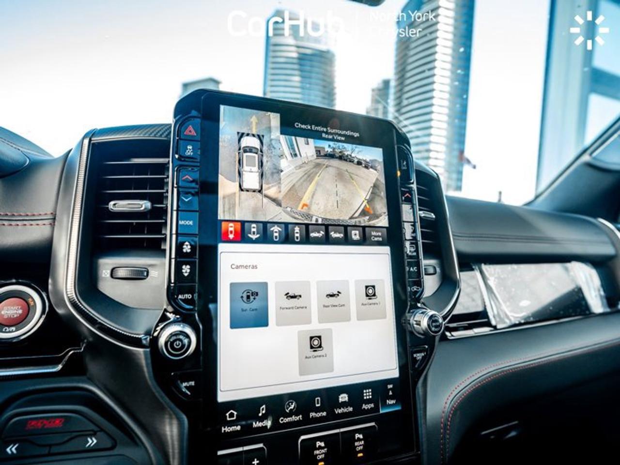 2026 RAM 1500 RHO 4x4 Crew Cab 5'7" Box Panoroof 14.4'' Screen Navi 360 Cam Bed Utility Group Photo