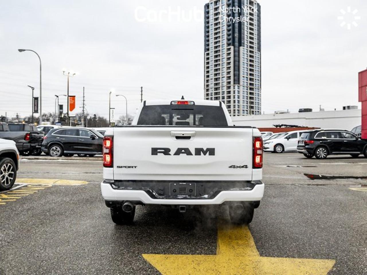 2026 RAM 1500 Sport 5'7'' Box Panoroof  12.3'' screen Tonneau Cover Side Steps 360 Camera Photo
