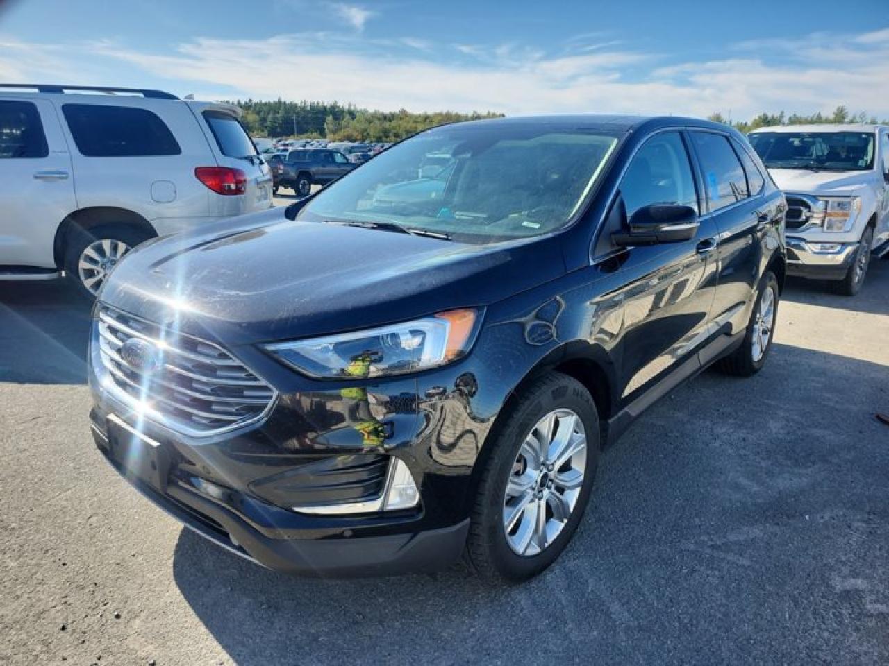 Used 2023 Ford Edge Titanium AWD | Leather | Pano Roof | Nav | Heated Wheel + Seats | CarPlay + Android | and More ! for sale in Guelph, ON