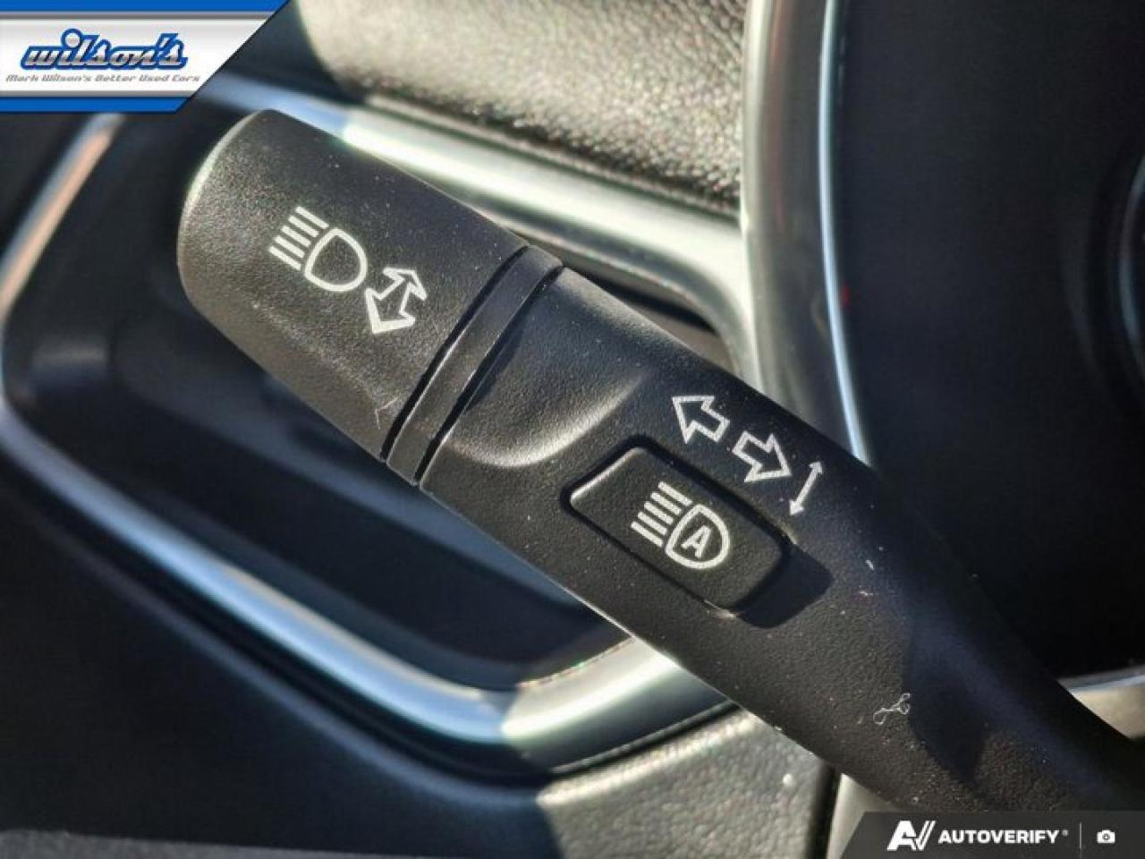 2020 Chevrolet Equinox LT AWD | Heated Seats | Power Seat | Rear Camera | CarPlay + Android | and More ! Photo