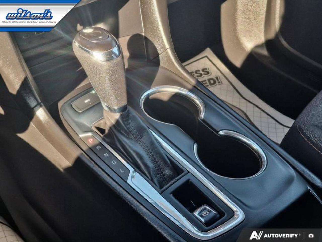 2020 Chevrolet Equinox LT AWD | Heated Seats | Power Seat | Rear Camera | CarPlay + Android | and More ! Photo