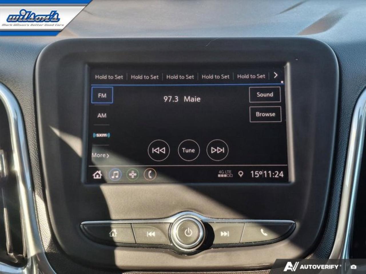 2020 Chevrolet Equinox LT AWD | Heated Seats | Power Seat | Rear Camera | CarPlay + Android | and More ! Photo