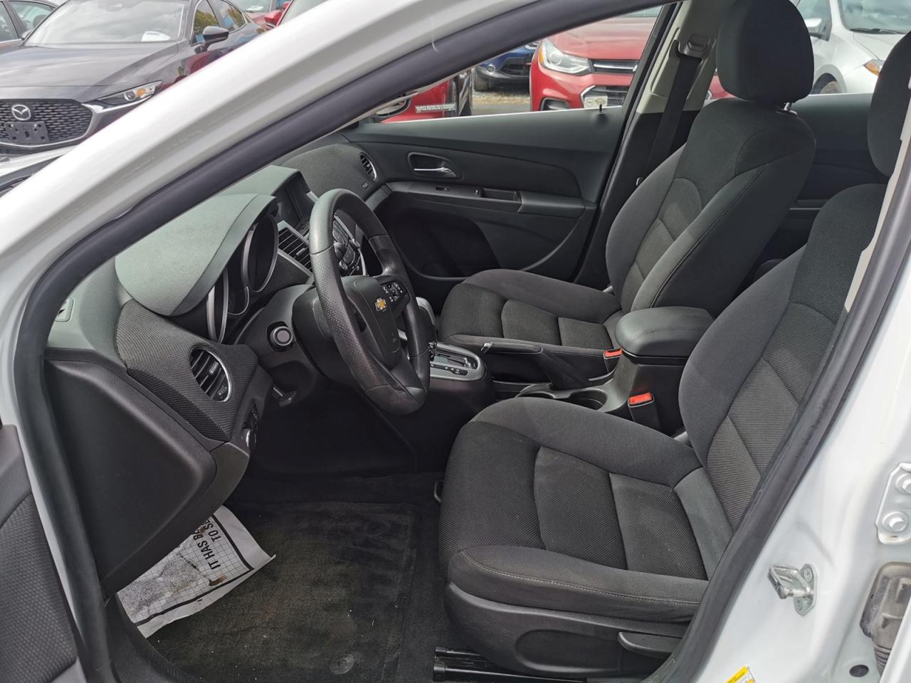 2015 Chevrolet Cruze 1LT - Photo #11