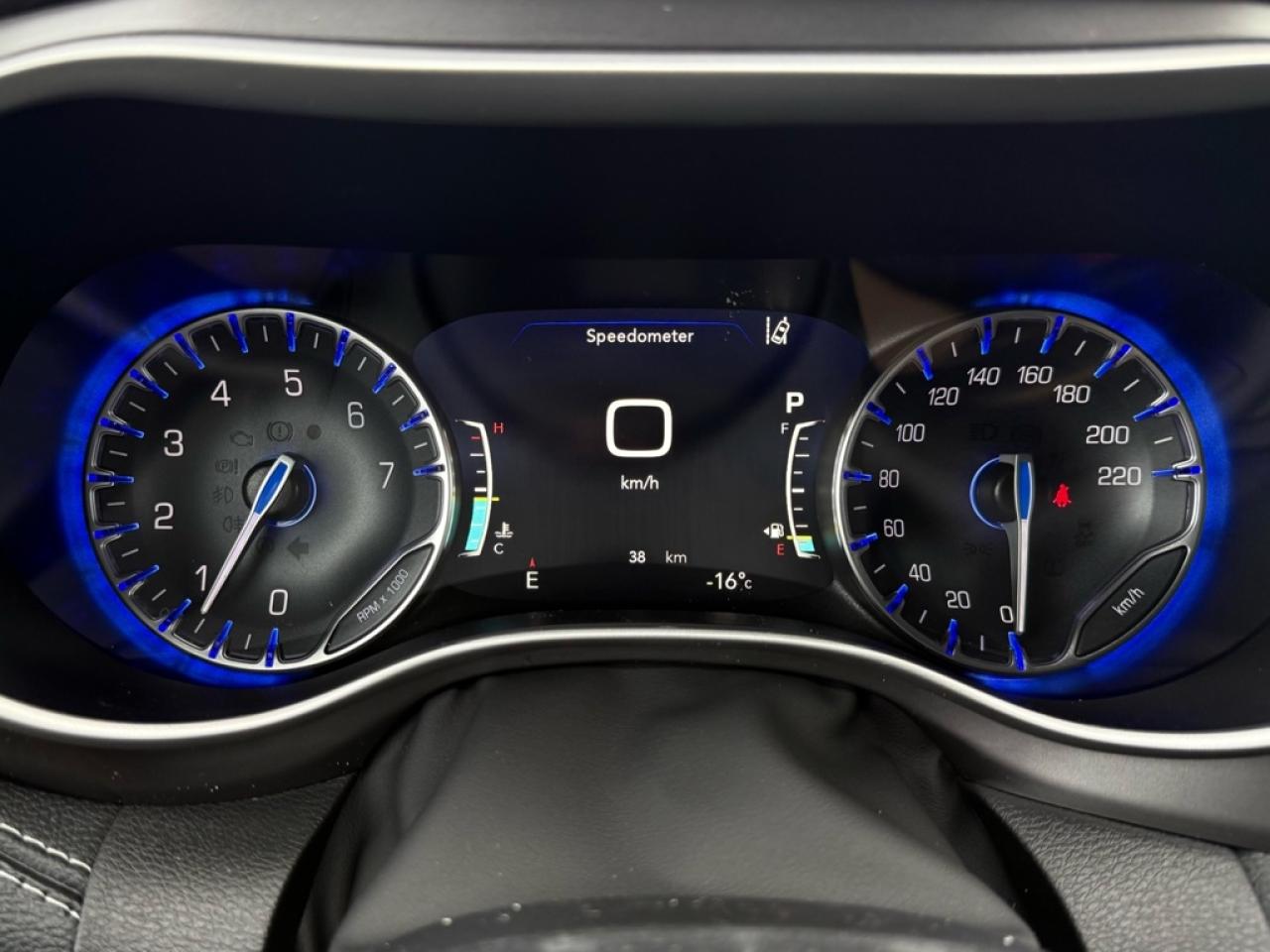 2026 Chrysler Pacifica Select  - $155.24 /Wk Photo