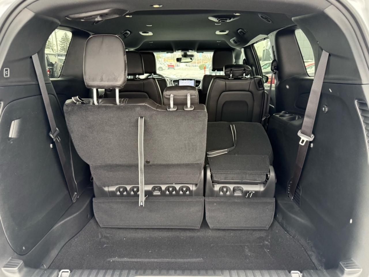 2026 Chrysler Pacifica Select  - $155.24 /Wk Photo