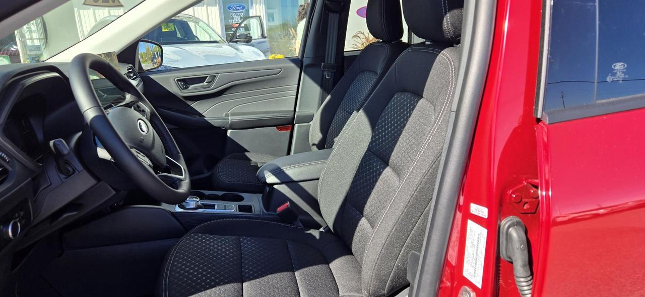 2025 Ford Escape Active Photo