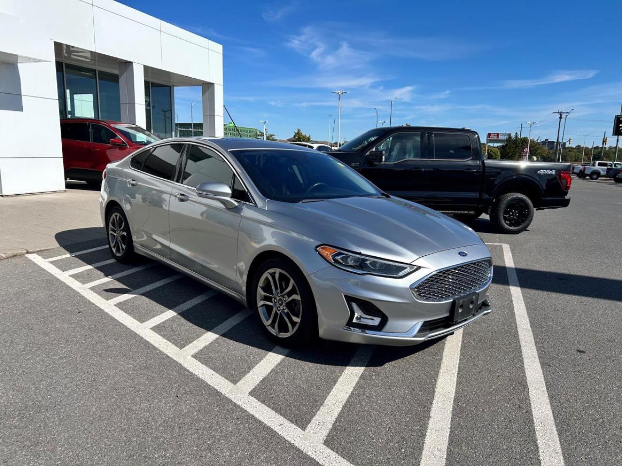2020 Ford Fusion Hybrid Titanium Photo2