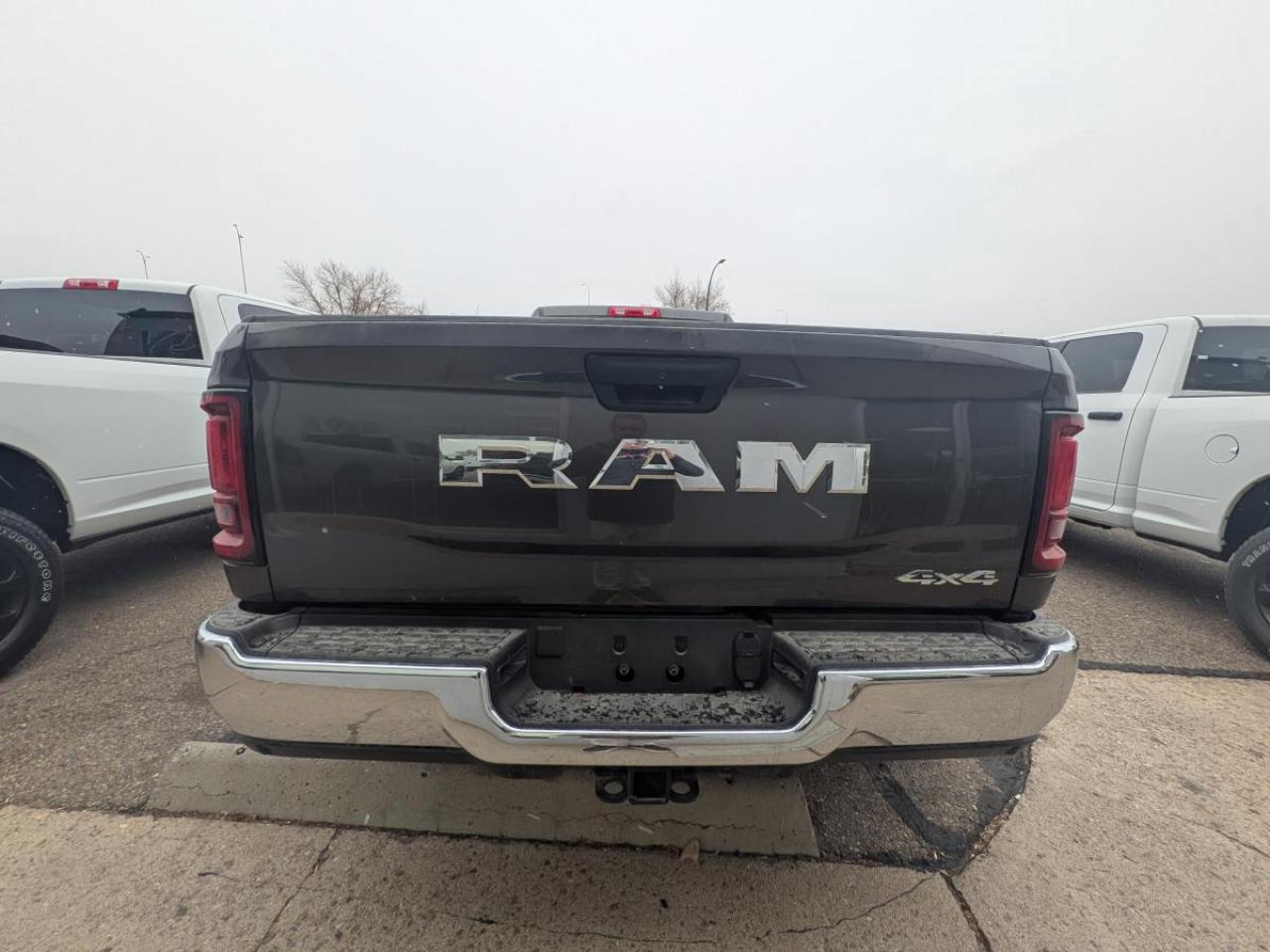 2026 RAM 3500 Tradesman 4x4 Crew Cab 8' Box Photo4