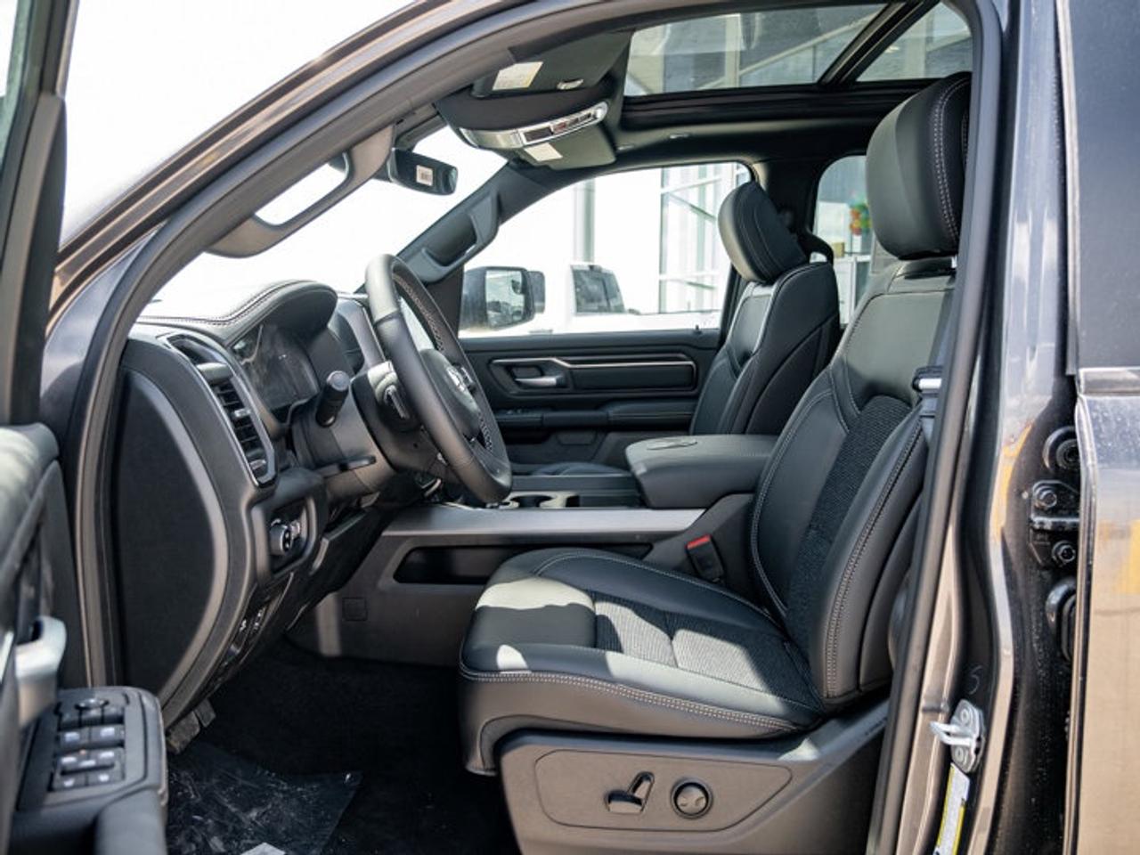 2026 RAM 1500 SPORT Photo