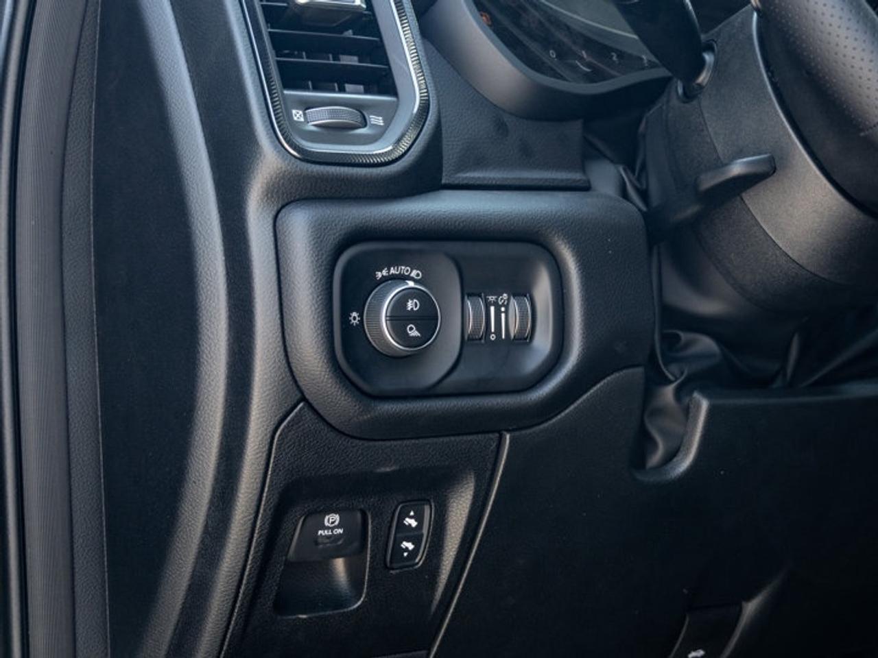 2026 RAM 1500 SPORT Photo
