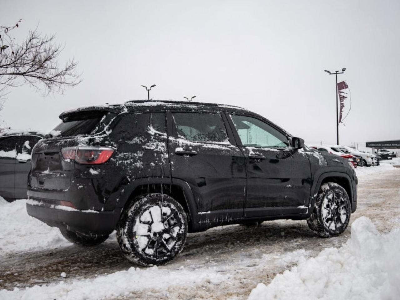 2026 Jeep Compass NORTH Photo