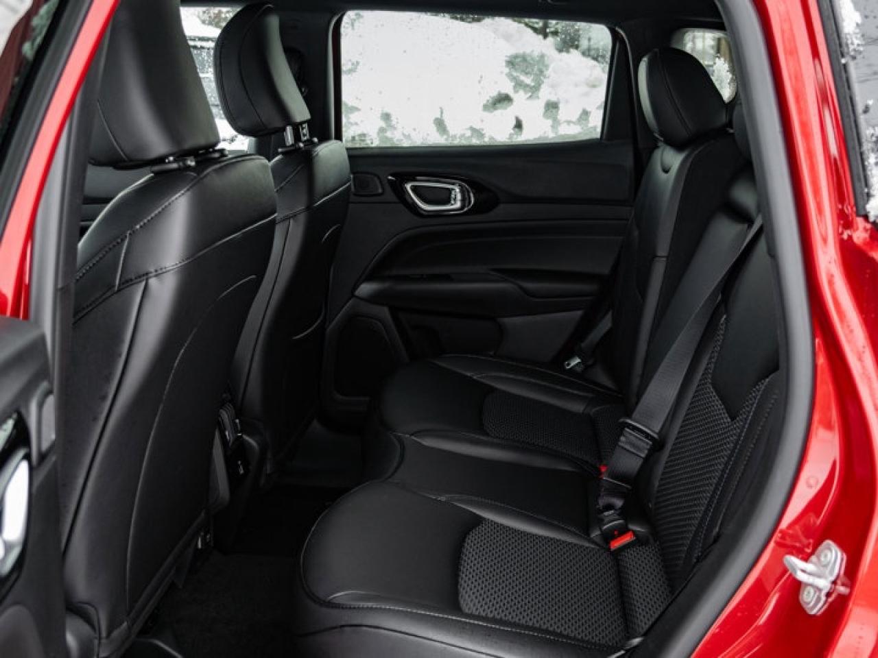 2026 Jeep Compass NORTH Photo