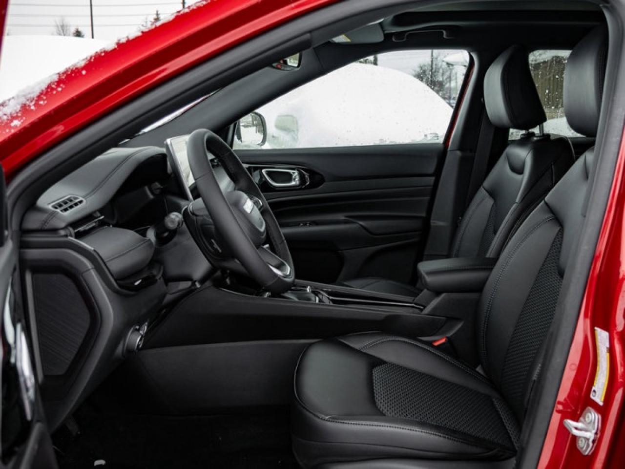 2026 Jeep Compass NORTH Photo