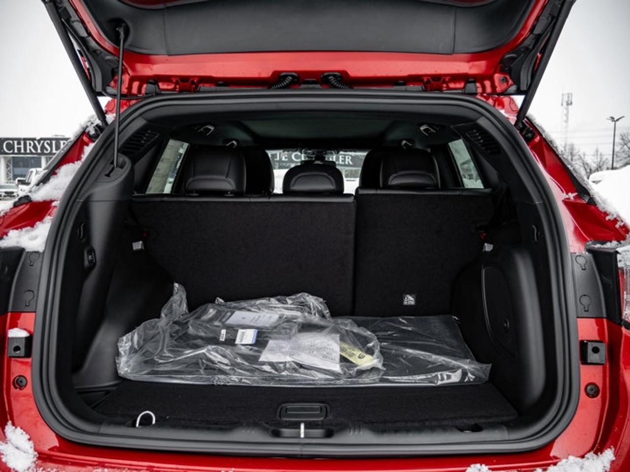 2026 Jeep Compass NORTH Photo