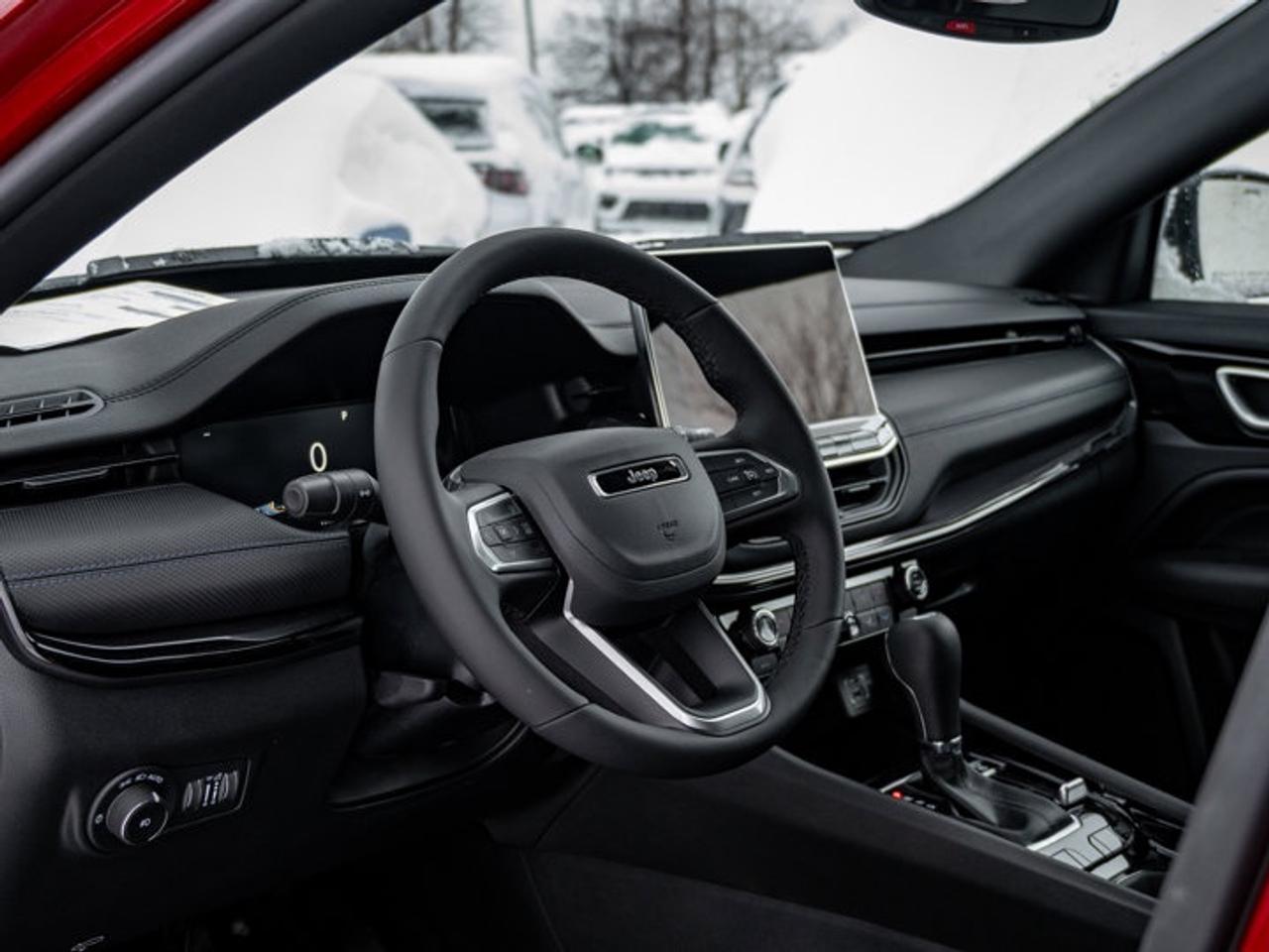 2026 Jeep Compass NORTH Photo