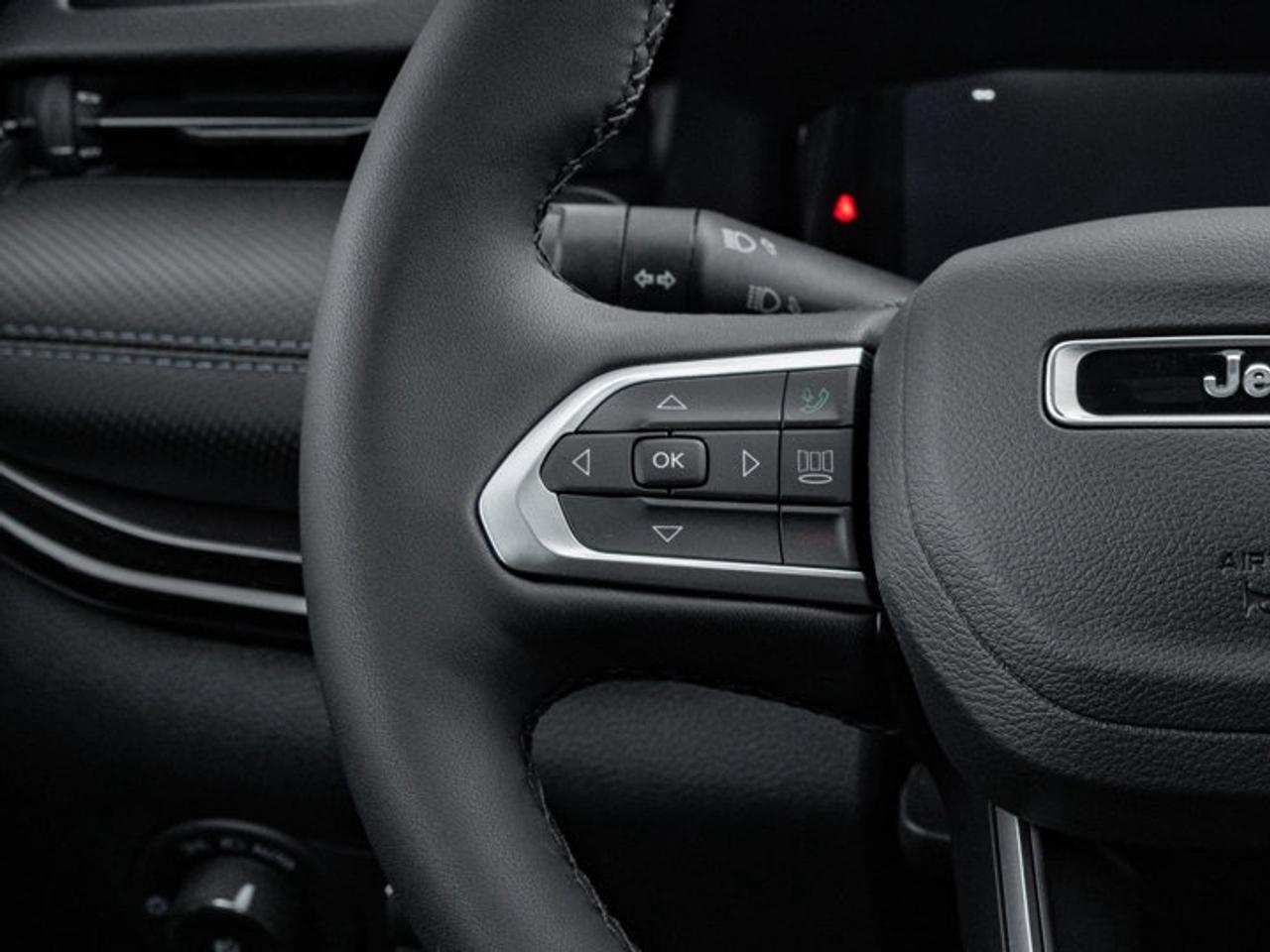 2026 Jeep Compass NORTH Photo