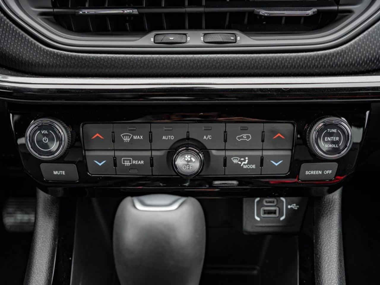 2026 Jeep Compass NORTH Photo