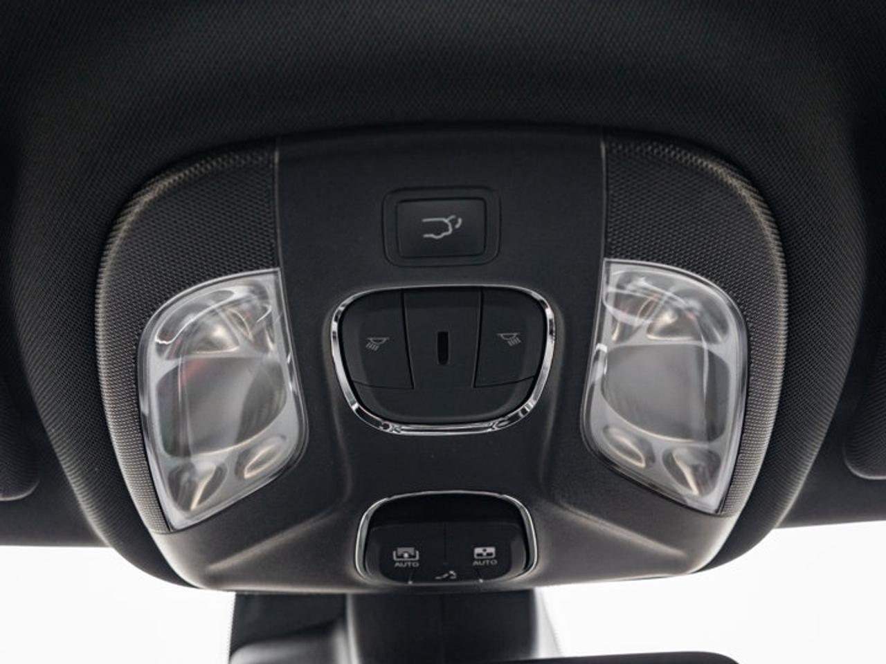 2026 Jeep Compass NORTH Photo