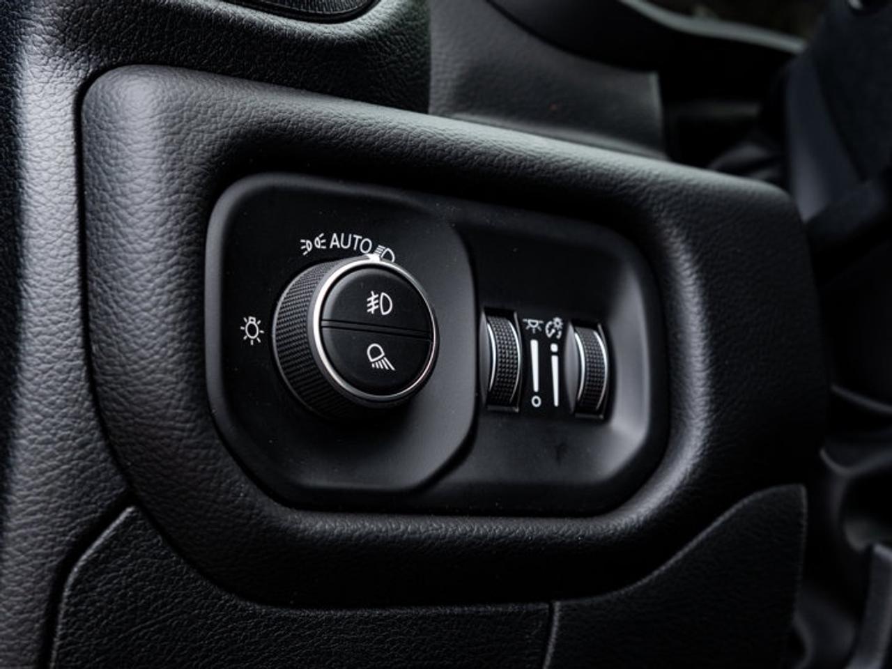 2026 RAM 1500 SPORT Photo