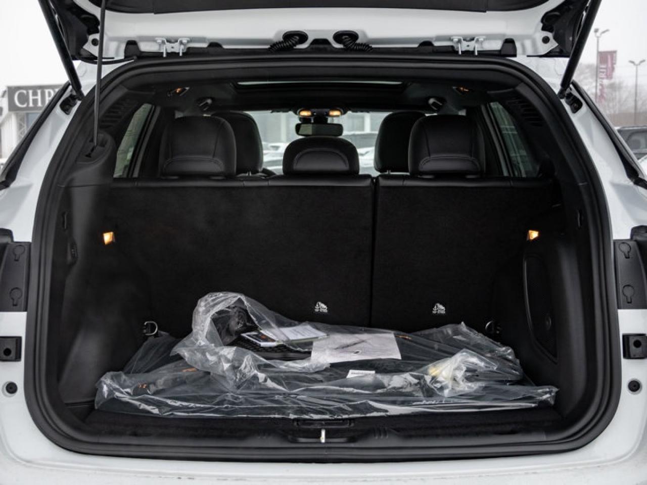 2026 Jeep Compass NORTH Photo