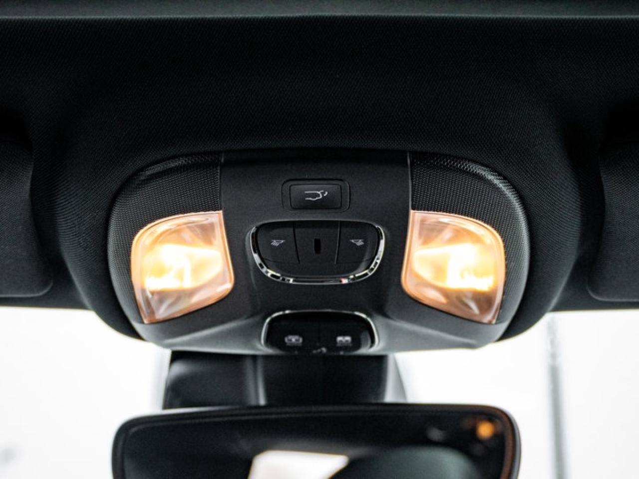 2026 Jeep Compass NORTH Photo