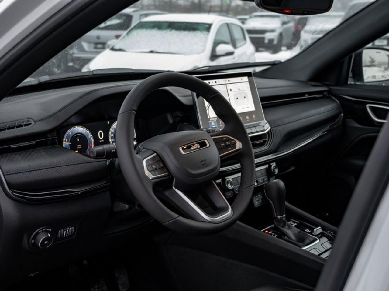 2026 Jeep Compass NORTH Photo