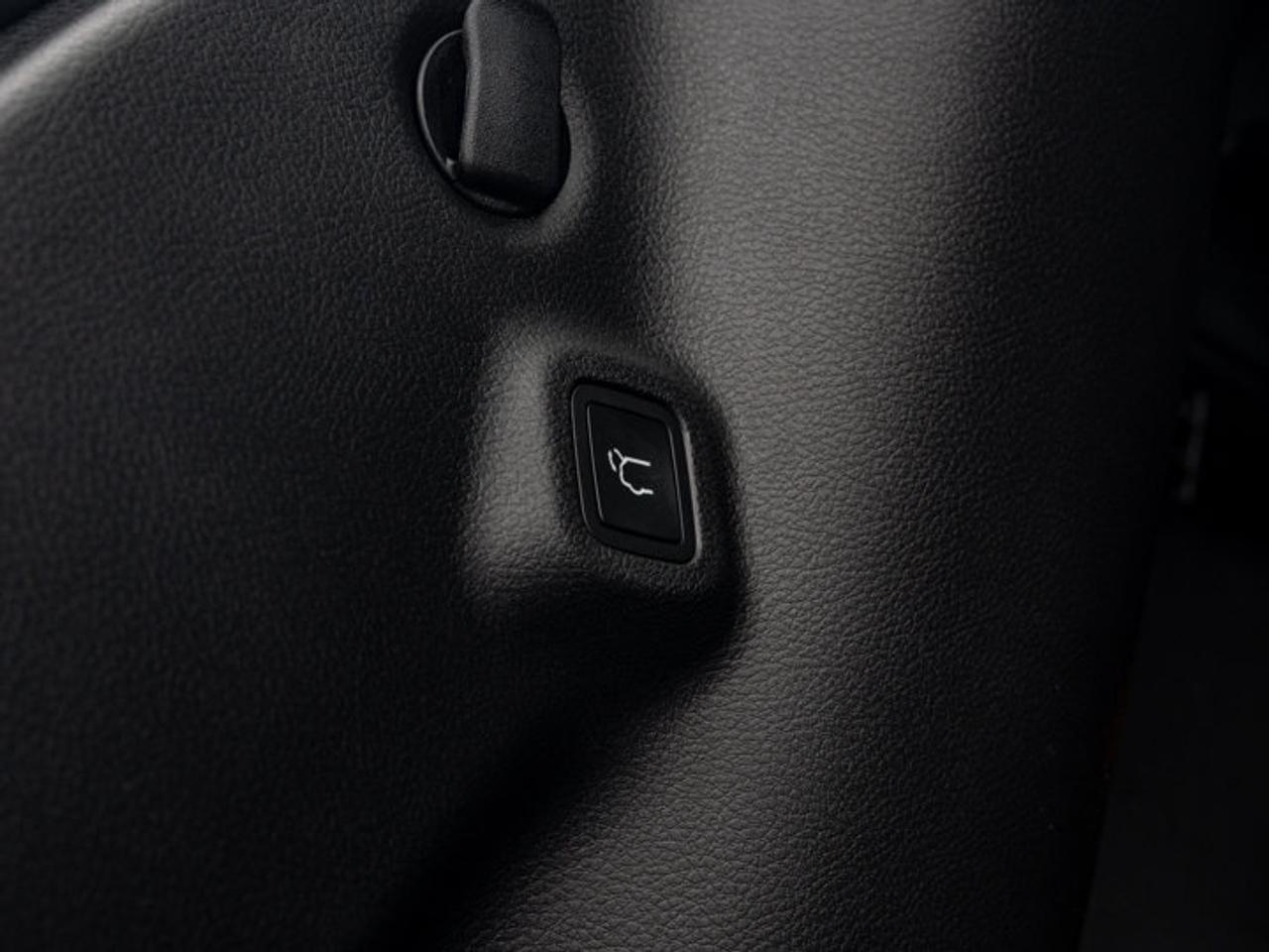 2026 Jeep Compass NORTH Photo