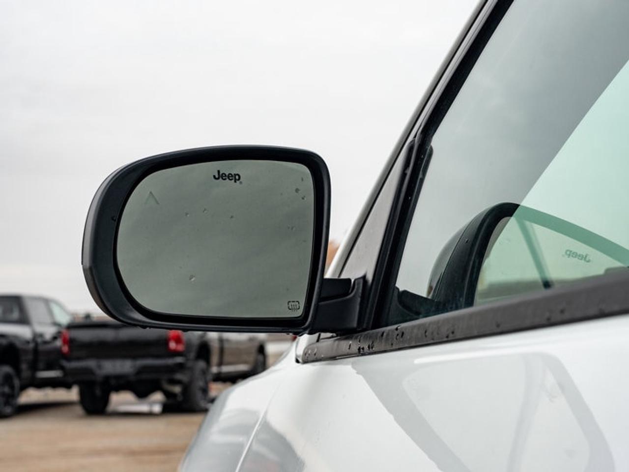 2026 Jeep Compass NORTH Photo