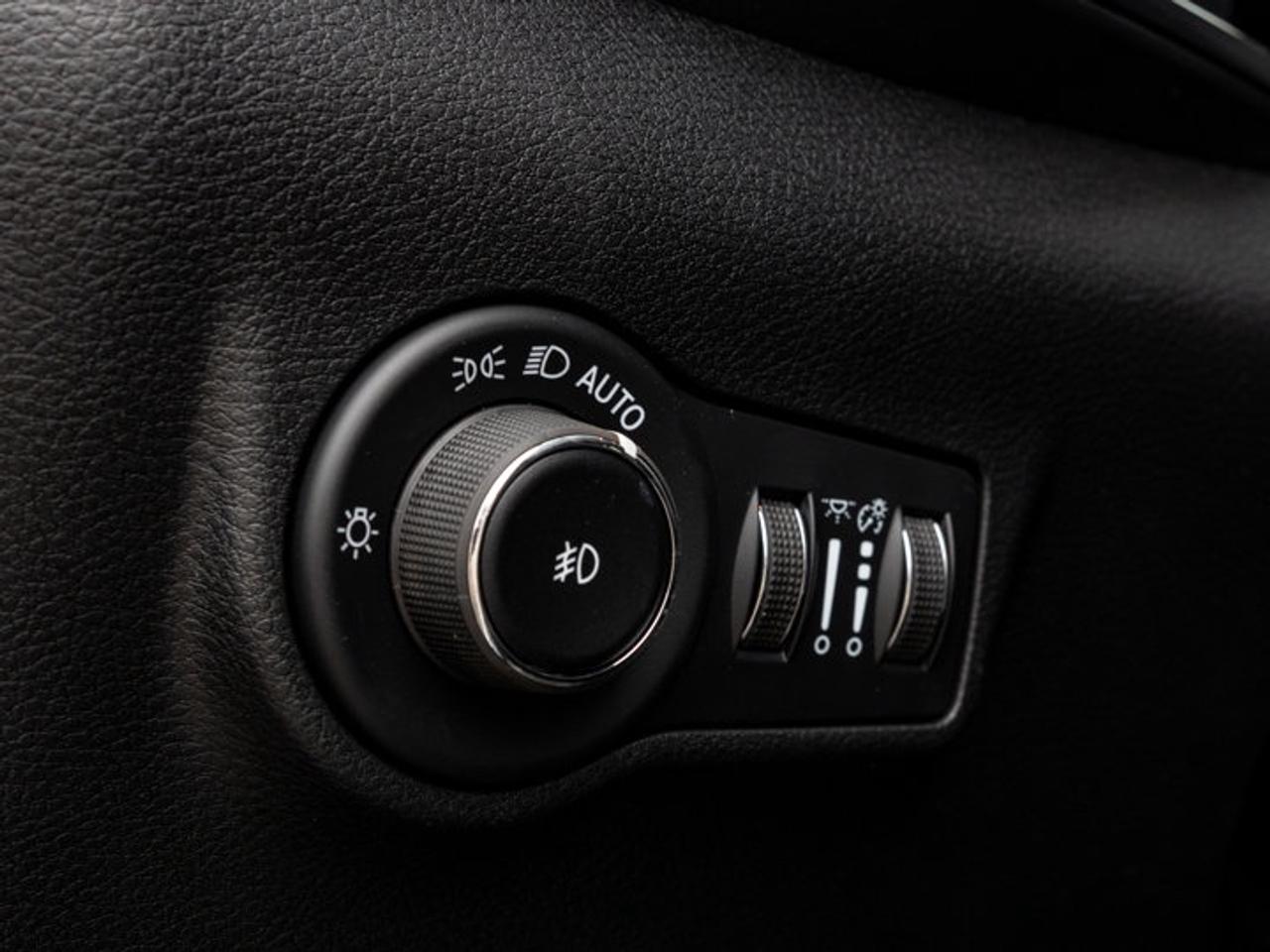 2026 Jeep Compass NORTH Photo
